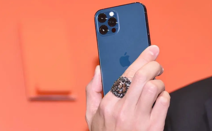 普洱苹果手机维修分享iPhone12系列重启方法教程 