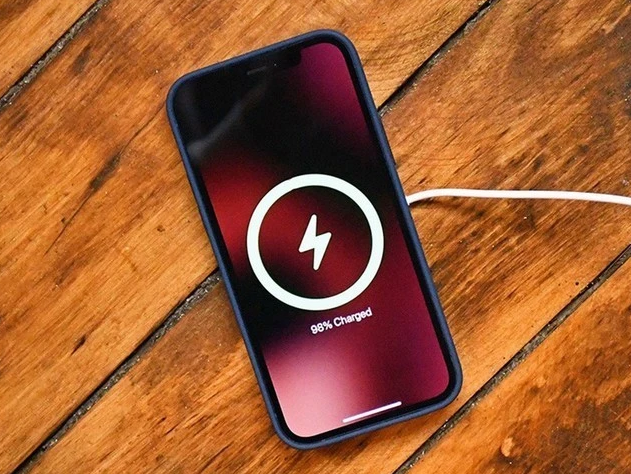 普洱苹果手机维修分享iPhone 12可以随便充电吗 